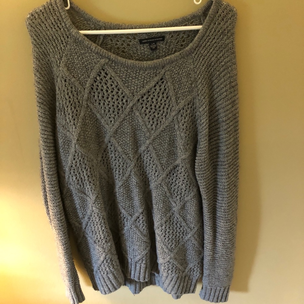American Eagle Sweater